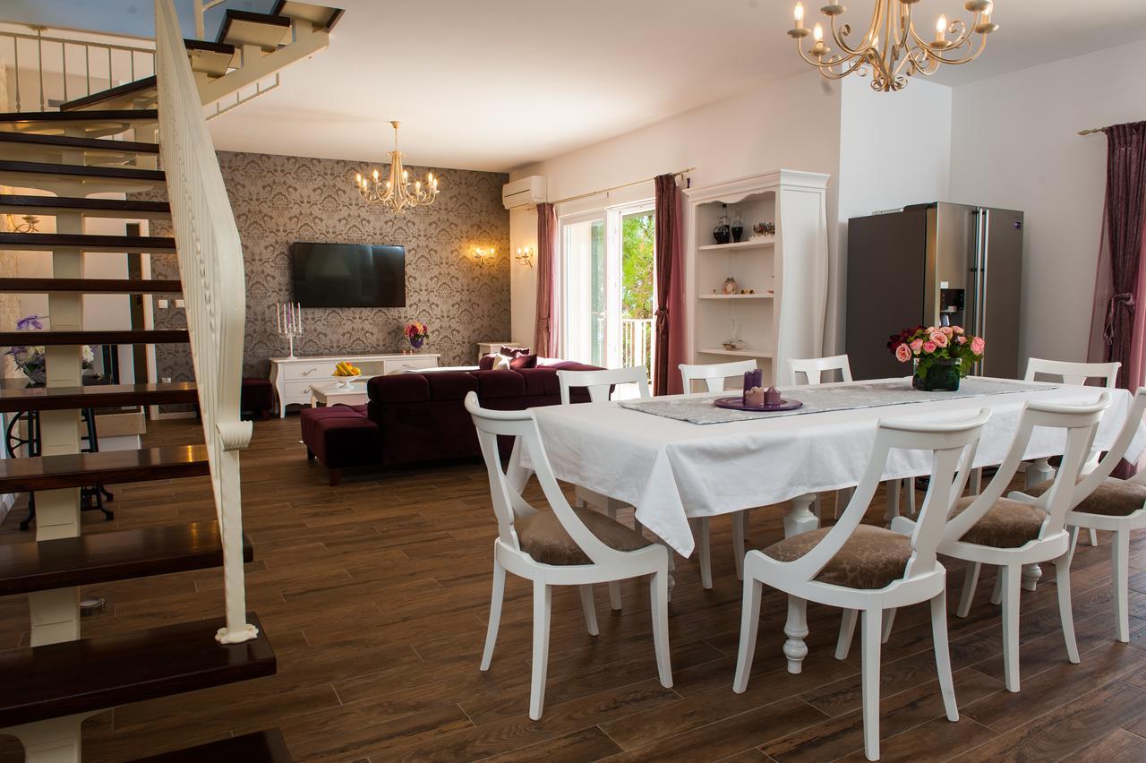 Luxury Villa Kate - In Lucice Bay With Turquoise Sea, Amazing Seaviews, And Heated Pool Milna  Esterno foto