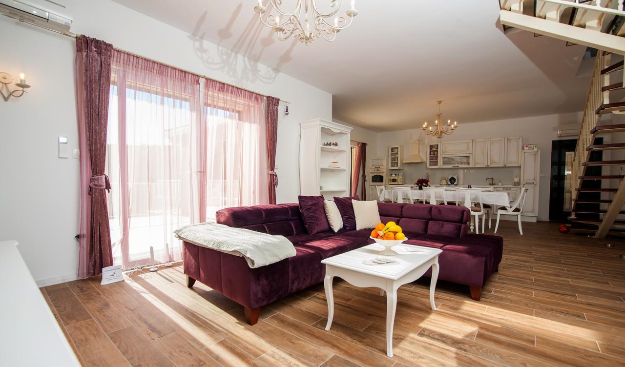 Luxury Villa Kate - In Lucice Bay With Turquoise Sea, Amazing Seaviews, And Heated Pool Milna  Esterno foto