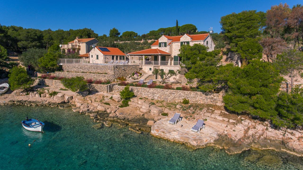 Luxury Villa Kate - In Lucice Bay With Turquoise Sea, Amazing Seaviews, And Heated Pool Milna  Esterno foto
